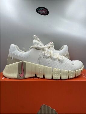 Nike Free Metcon 5 Sail Sanddrift BRAND NEW Multiple Sizes